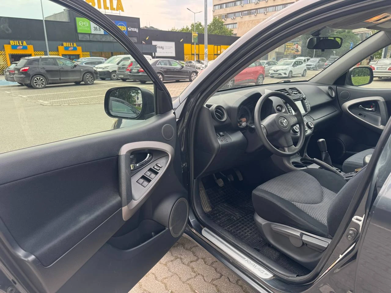 Toyota Rav4 2.0 158к.с 4Х4 газ/бензин, снимка 5 - Автомобили и джипове - 54879274
