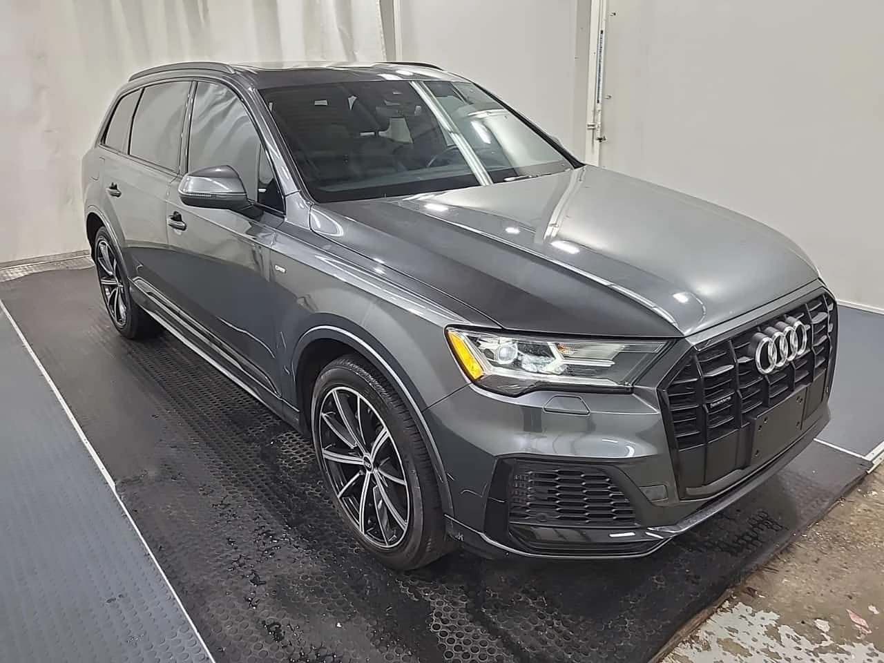 Audi Q7 * KOMFORT * CARFAX * Без инциденти * От VW * , снимка 2 - Автомобили и джипове - 55108766