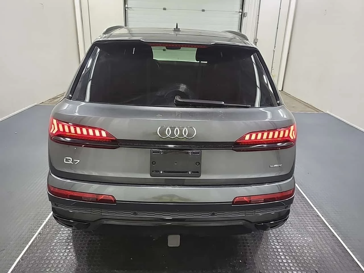 Audi Q7 * KOMFORT * CARFAX * Без инциденти * От VW * , снимка 4 - Автомобили и джипове - 55108766