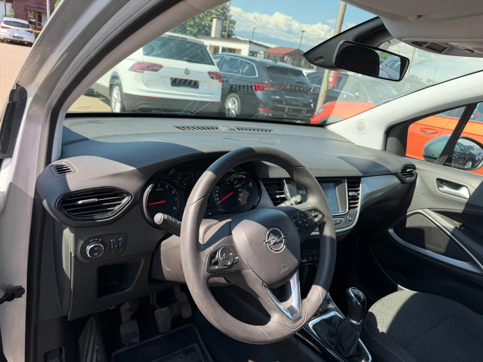 Opel Crossland X 1.2LPG NAVI EURO 6, снимка 11 - Автомобили и джипове - 55175989