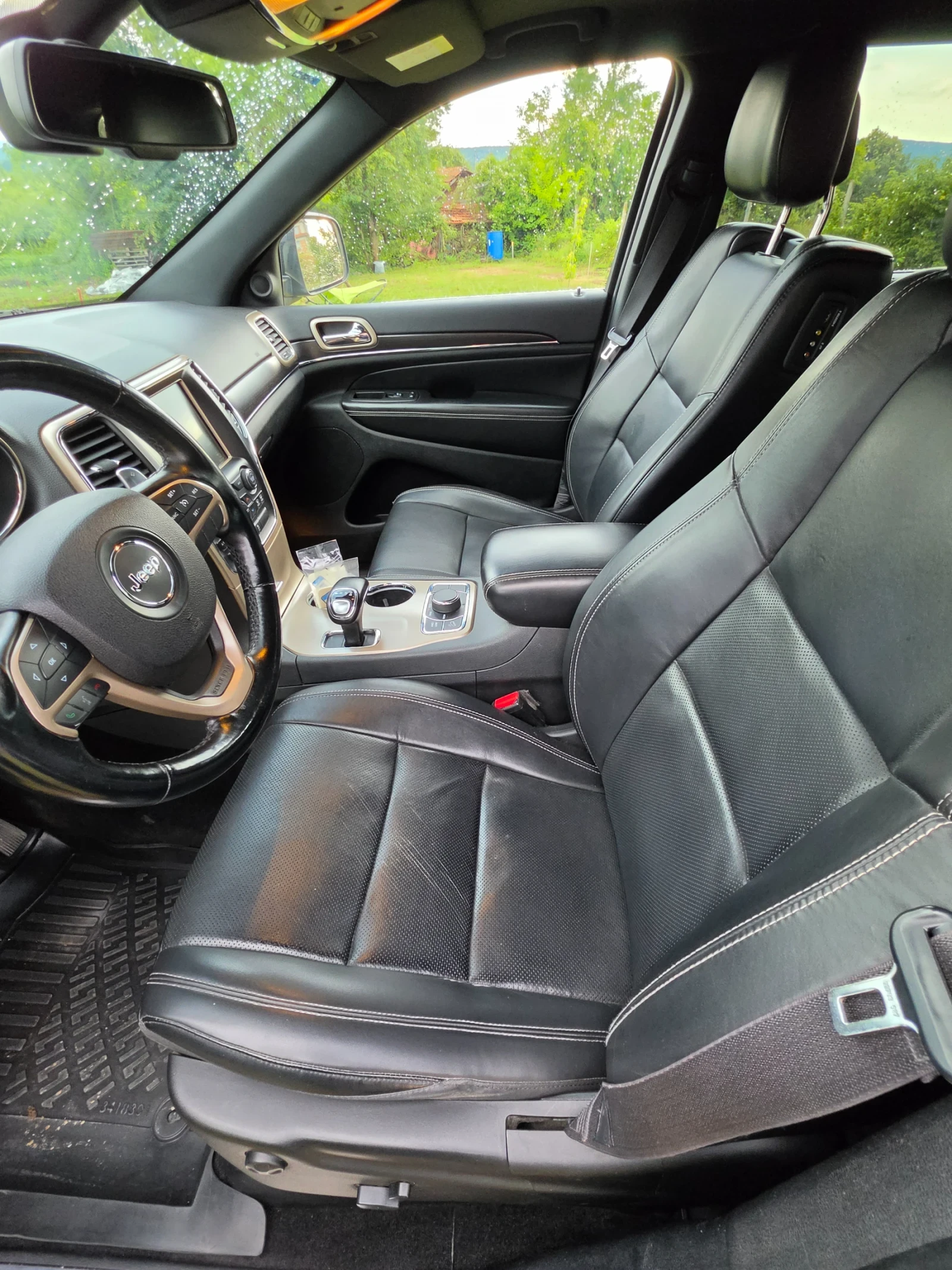 Jeep Grand cherokee 5.7 Hemi ZF, снимка 16 - Автомобили и джипове - 55197834