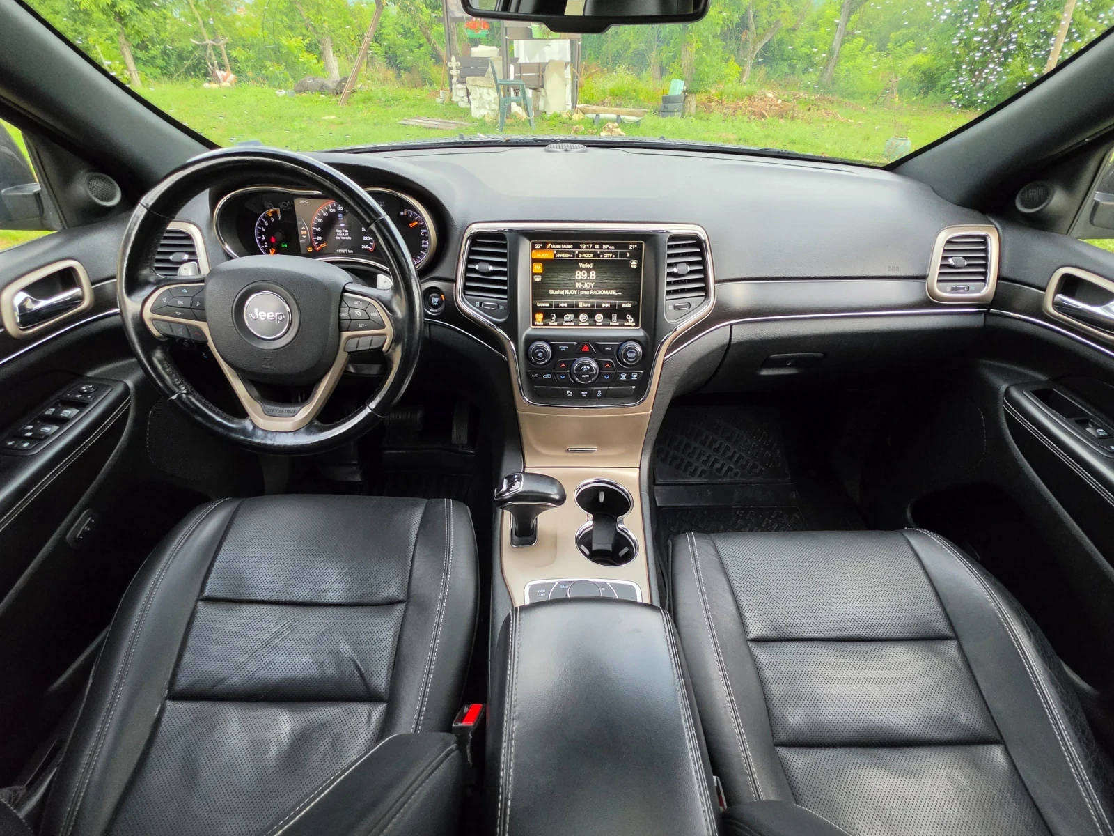 Jeep Grand cherokee 5.7 Hemi ZF, снимка 8 - Автомобили и джипове - 55197834
