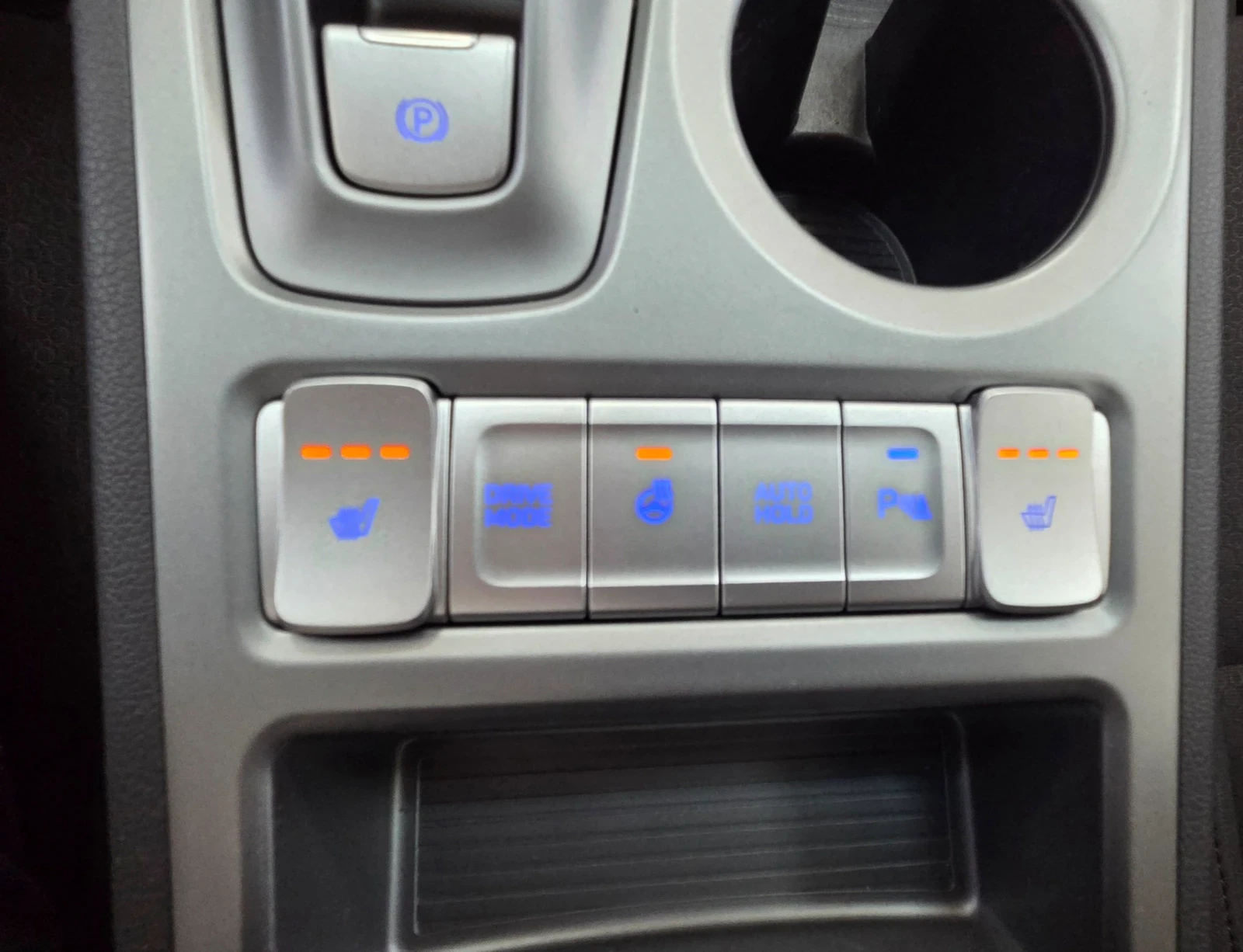Hyundai Kona 38000КМ/В Гаранция, снимка 13 - Автомобили и джипове - 55622220