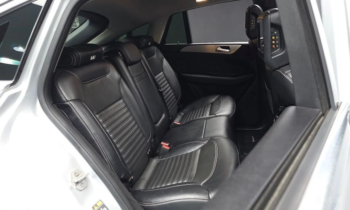 Mercedes-Benz GLE 350, снимка 12 - Автомобили и джипове - 55662944