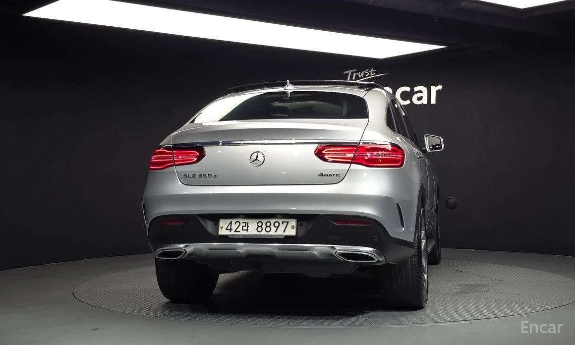 Mercedes-Benz GLE 350, снимка 4 - Автомобили и джипове - 55662944