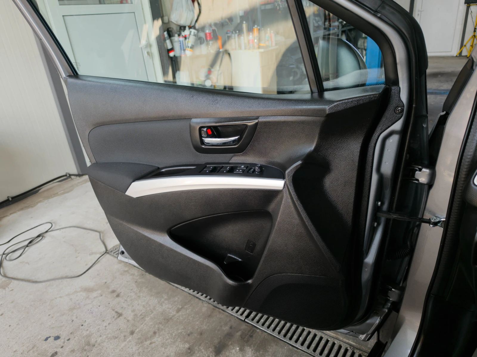 Suzuki SX4 S-Cross 120кс* 4х4* 6ск, снимка 12 - Автомобили и джипове - 55722406