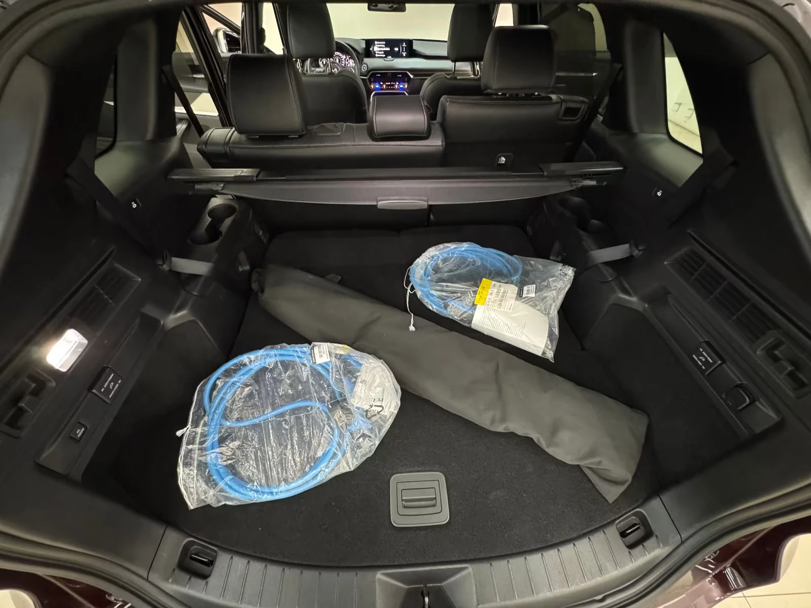 Mazda CX-80 PHEV/328HP/AWD/HOMURA+ /PANO/360/BOSE/825z, снимка 9 - Автомобили и джипове - 55752700