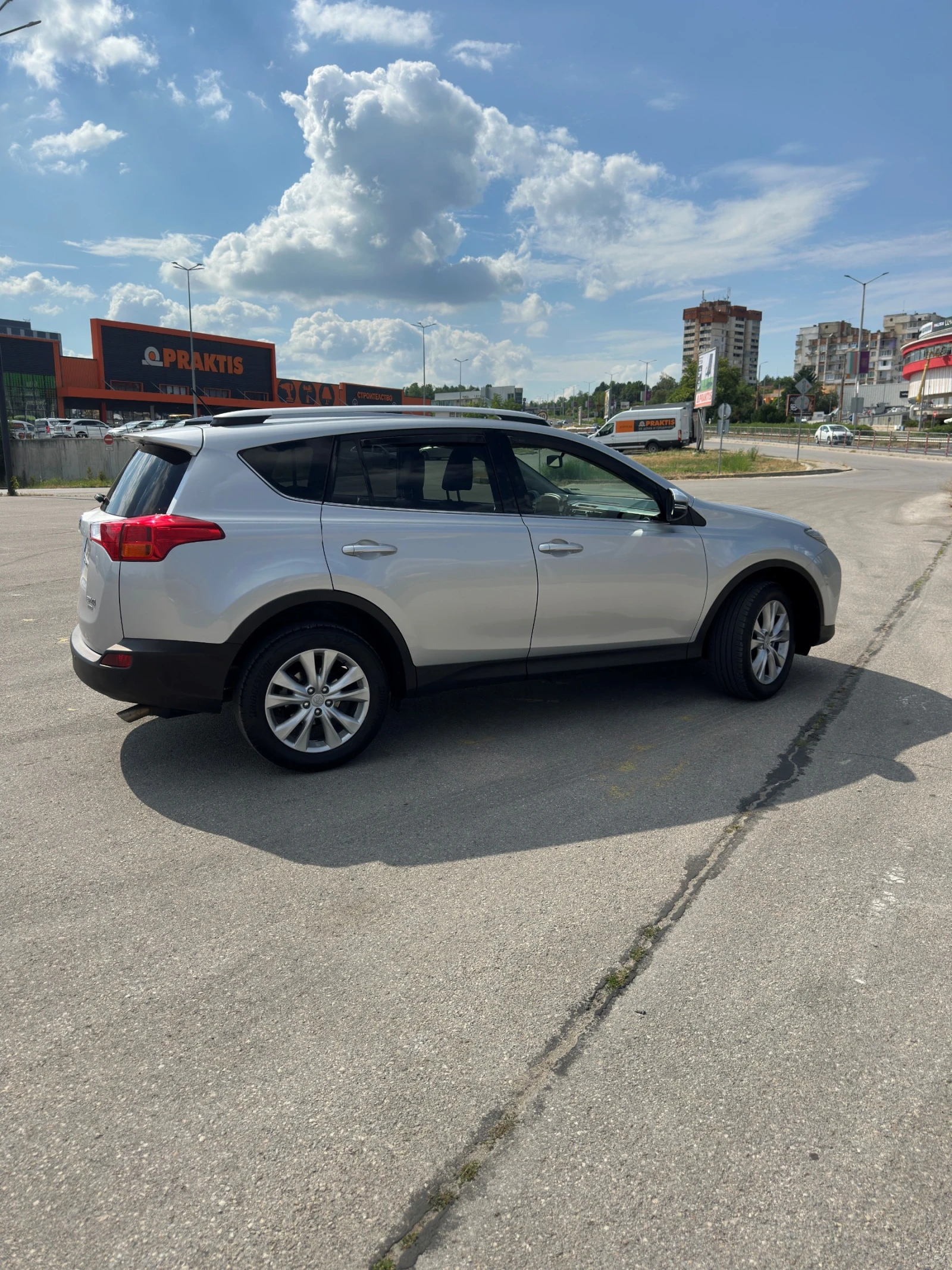Toyota Rav4 Toyota Rav4 2.2 150k.c Automatic Executive  4WD, снимка 4 - Автомобили и джипове - 55839083