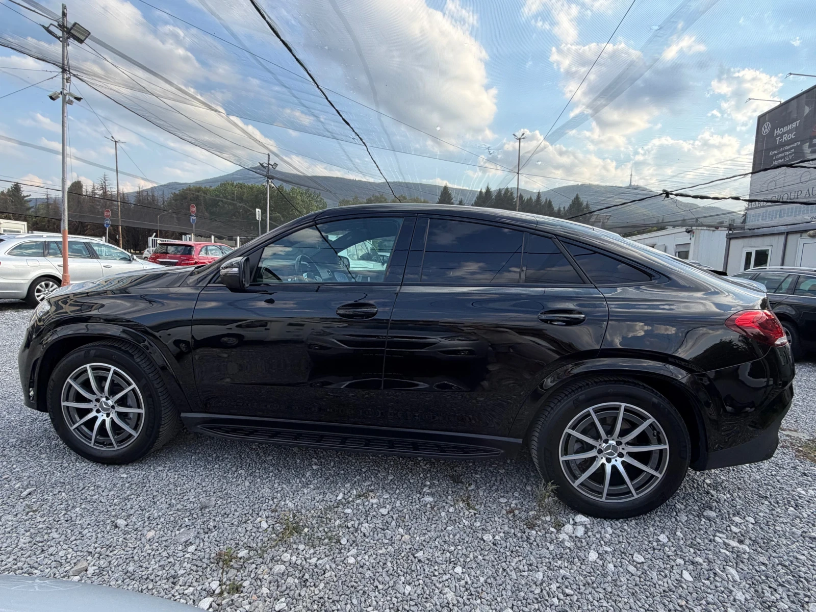 Mercedes-Benz GLE 53 4MATIC Black paket Designo Manufaktur Масаж/Обдухване HUD, снимка 8 - Автомобили и джипове - 55906045