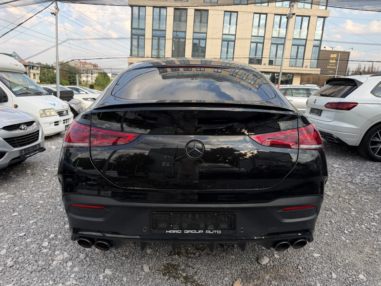 Mercedes-Benz GLE 53 4MATIC Black paket Designo Manufaktur Масаж/Обдухване HUD, снимка 6 - Автомобили и джипове - 55906045