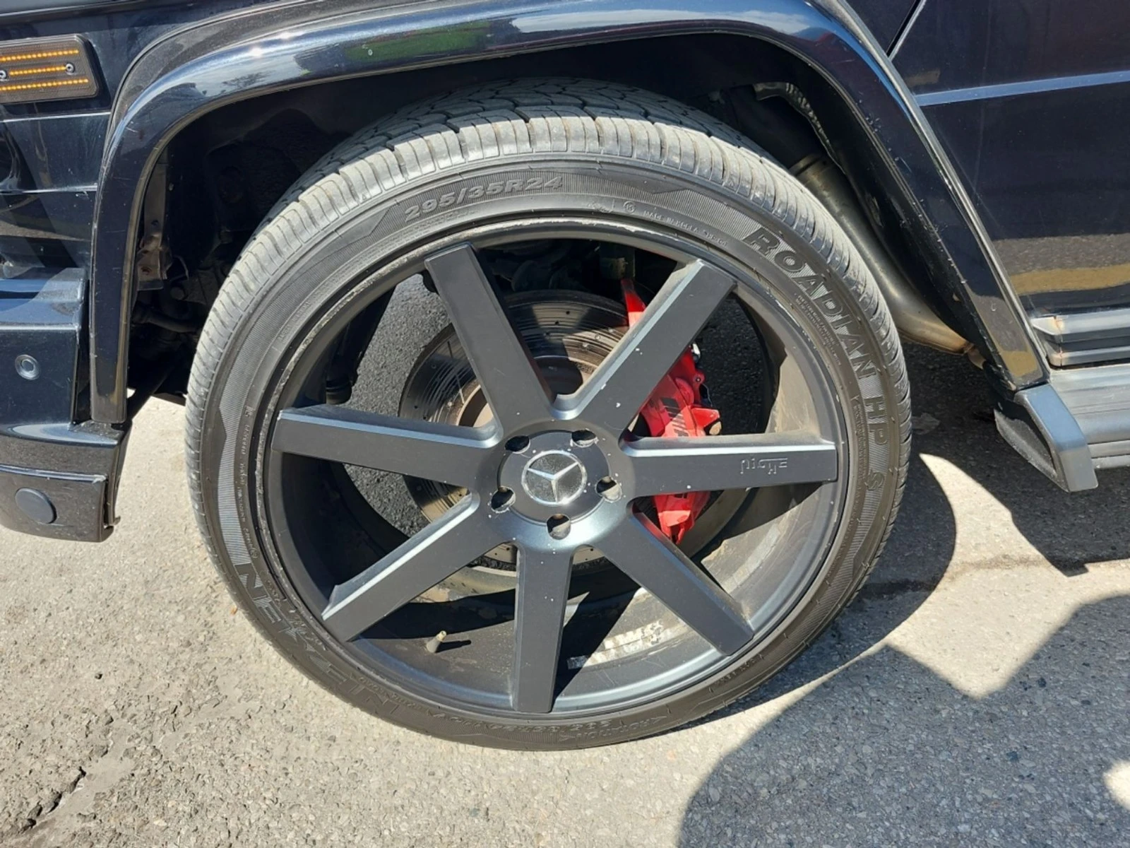 Mercedes-Benz G Designo Exclusive* Harman Kardon* Driving Assistan, снимка 13 - Автомобили и джипове - 56138900