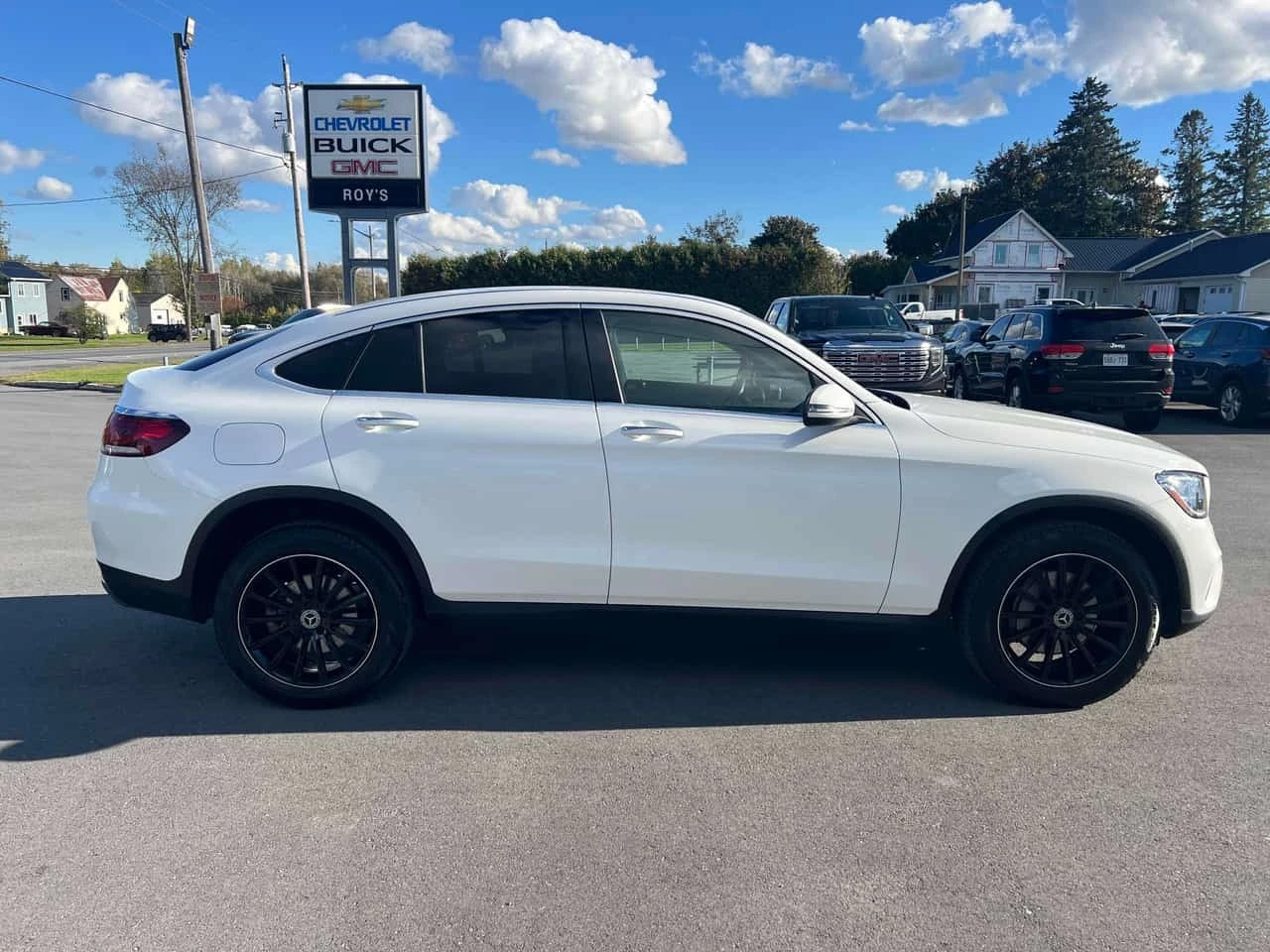 Mercedes-Benz GLC 300 4MATIC | CARFAX | ��� ��������� | Mobile.bg � ����������� 4