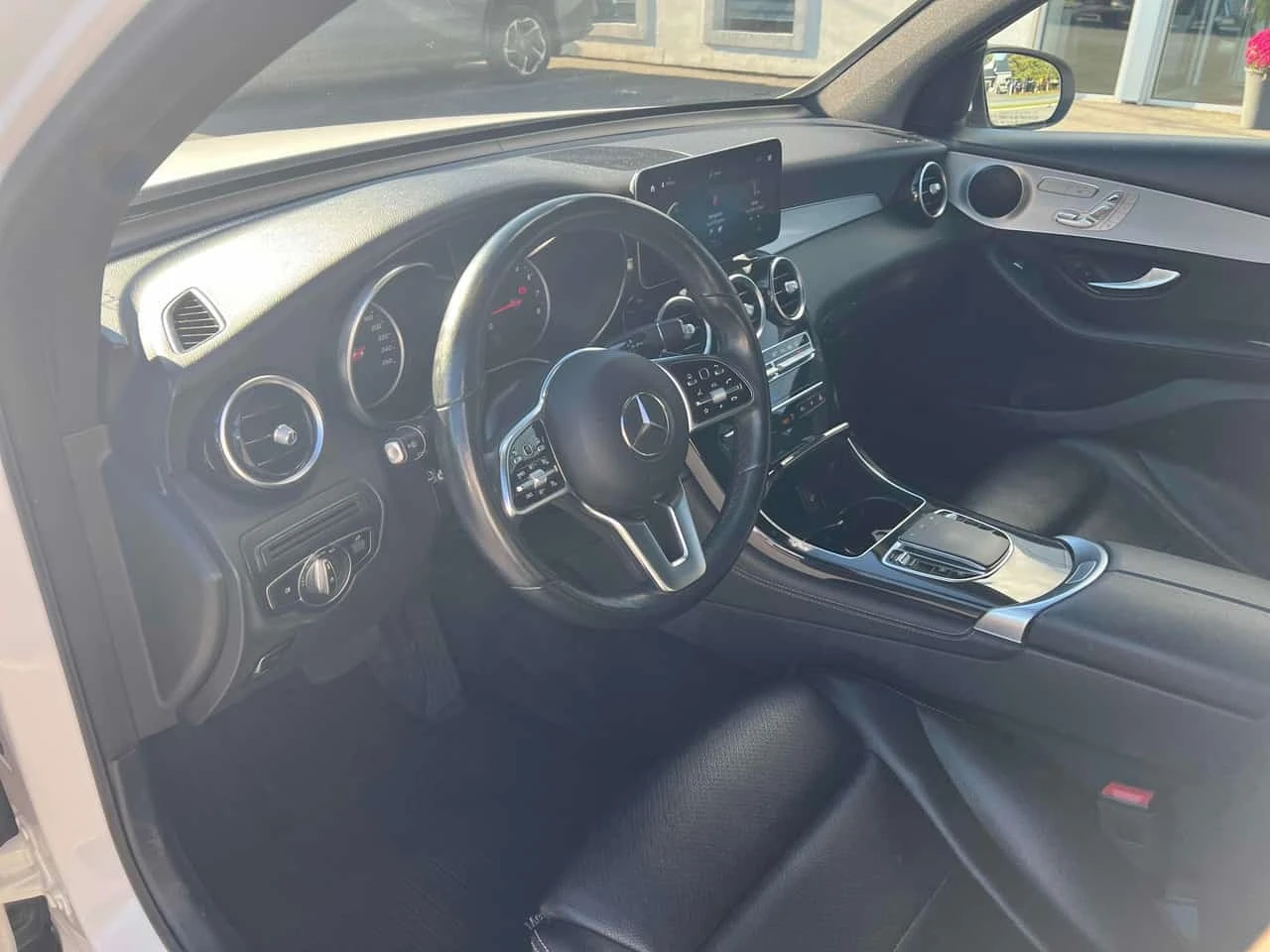 Mercedes-Benz GLC 300 4MATIC | CARFAX | ��� ��������� | Mobile.bg � ����������� 7