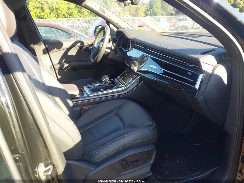 Audi Q7, снимка 7 - Автомобили и джипове - 56690399