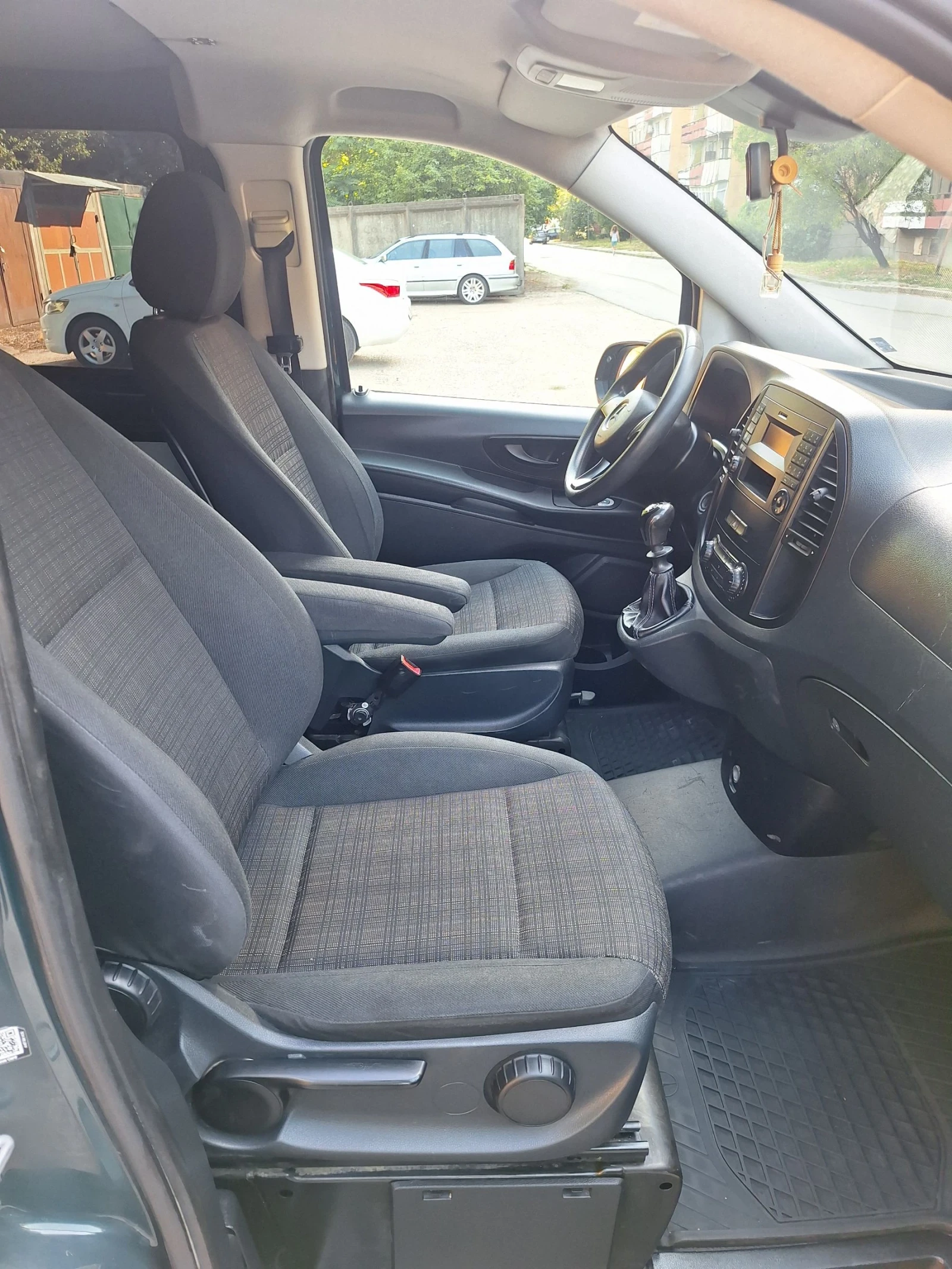 Mercedes-Benz Vito 111 CDI  4+ 1 ����� | Mobile.bg � ����������� 13