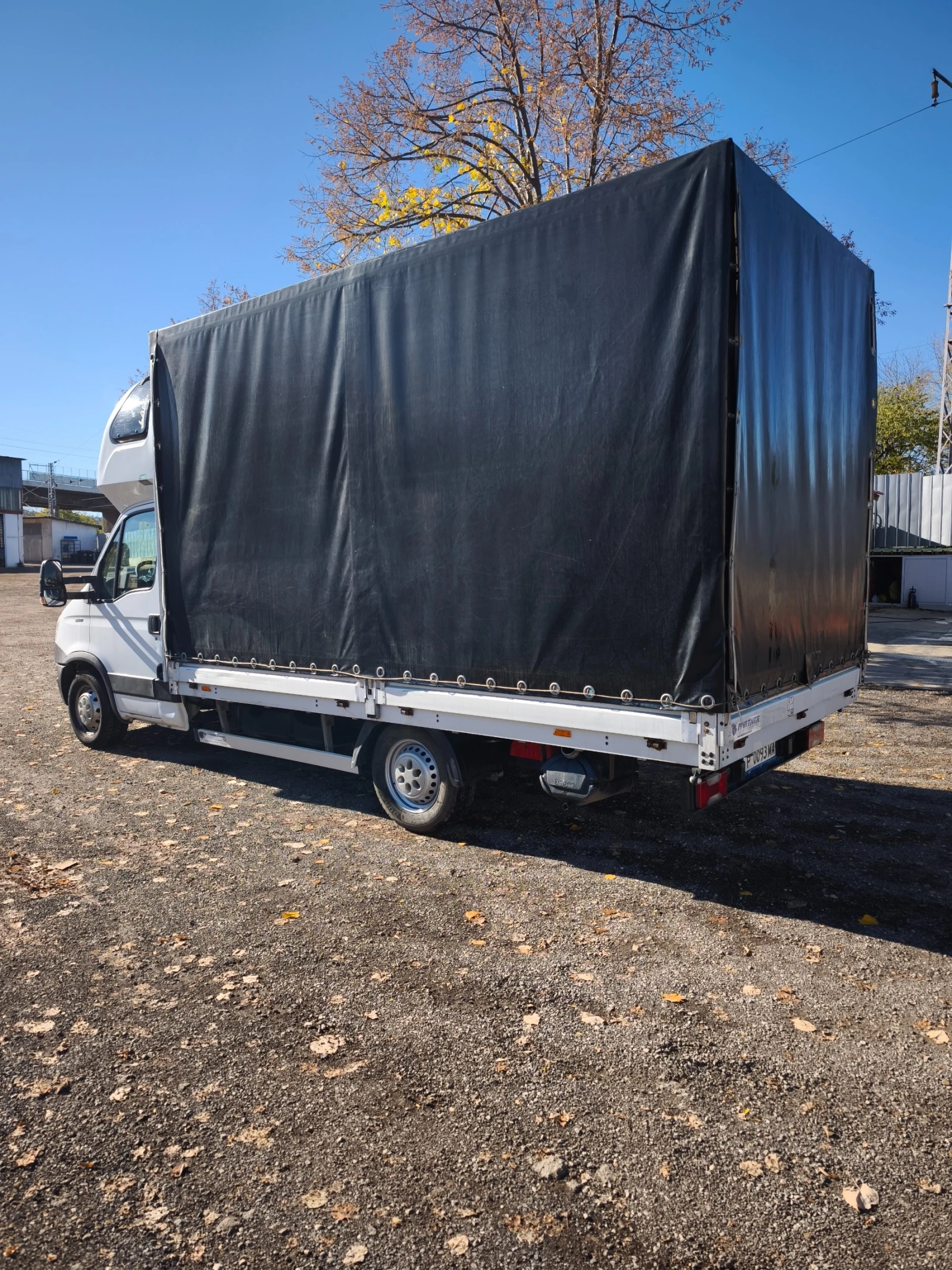 Iveco Daily 35с17, снимка 2 - Бусове и автобуси - 53812496