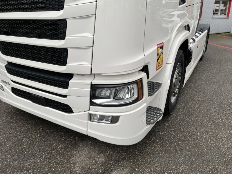 Scania S 500 SUPER - Retarder* Standklima* Leder* 2 Tanks* , снимка 4 - Камиони - 52696262