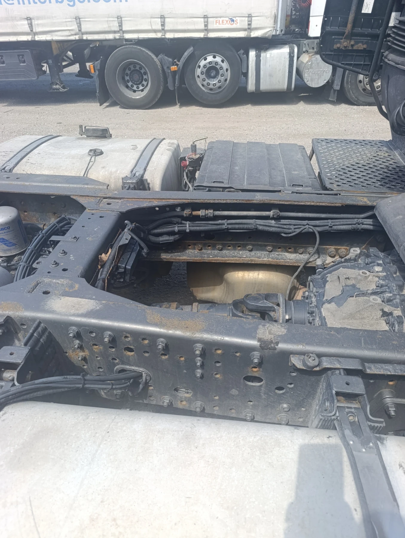 Iveco Stralis 450 - изображение 7