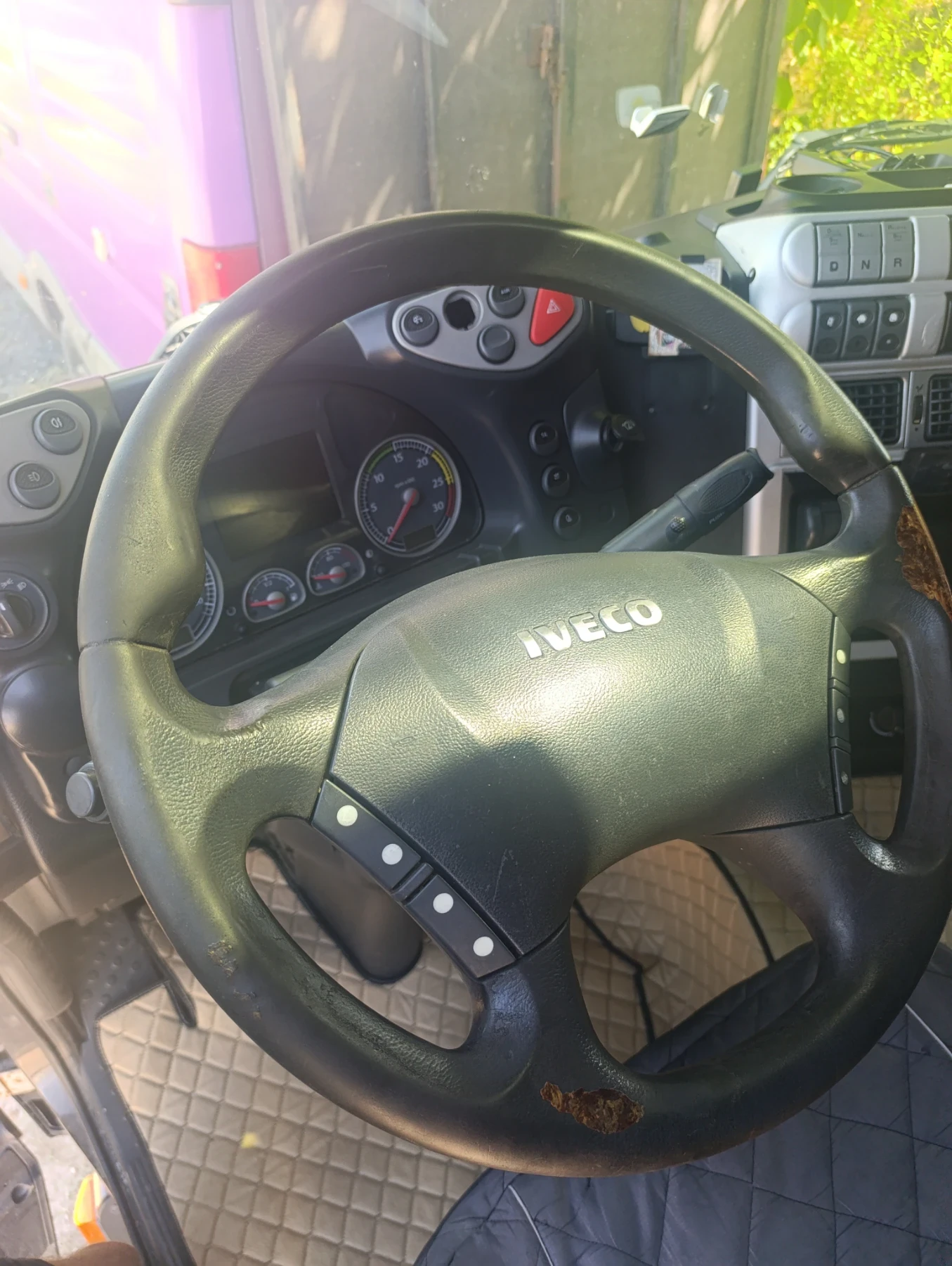 Iveco Stralis 450 - изображение 9