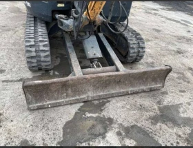 Багер Hyundai ROBEX25Z-9A, снимка 10