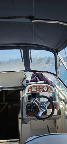 Моторна яхта Bayliner 2655 Ciera Sunbridge, снимка 6