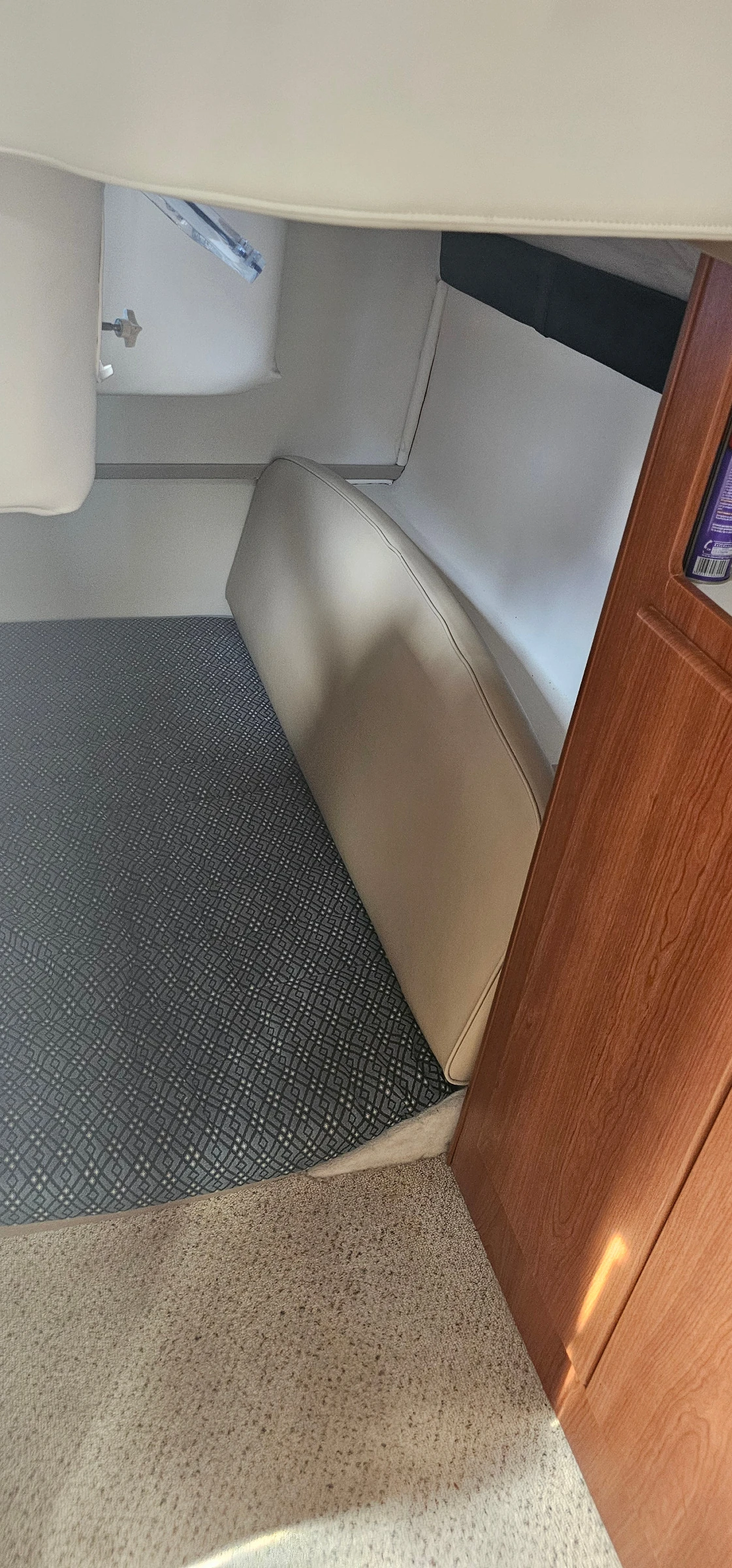 Моторна яхта Bayliner 2655 Ciera Sunbridge - изображение 5