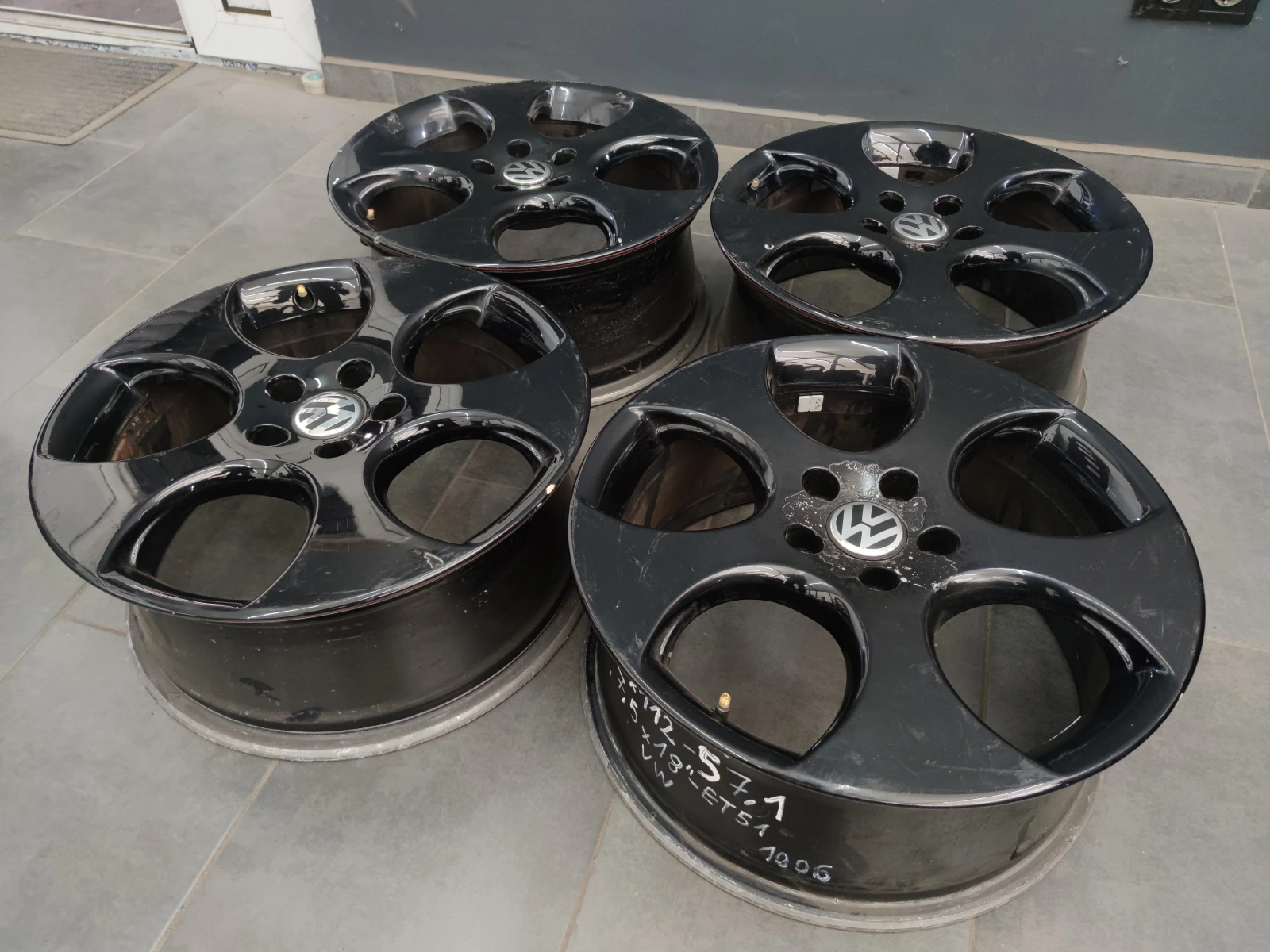   VW Golf | Mobile.bg   4