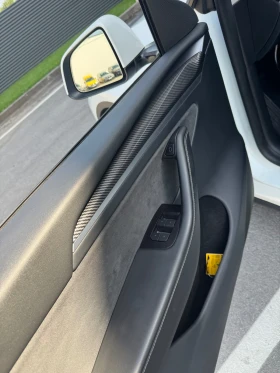 Tesla Model Y Гаранция-Европейска-Лонг Рейндж-4х4-Карбон, снимка 12