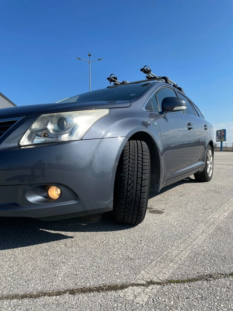 Toyota Avensis 2.2D-4D DCAT, снимка 16 - Автомобили и джипове - 46984420