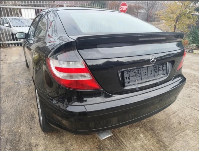 Mercedes-Benz C 200, снимка 3 - Автомобили и джипове - 48363084