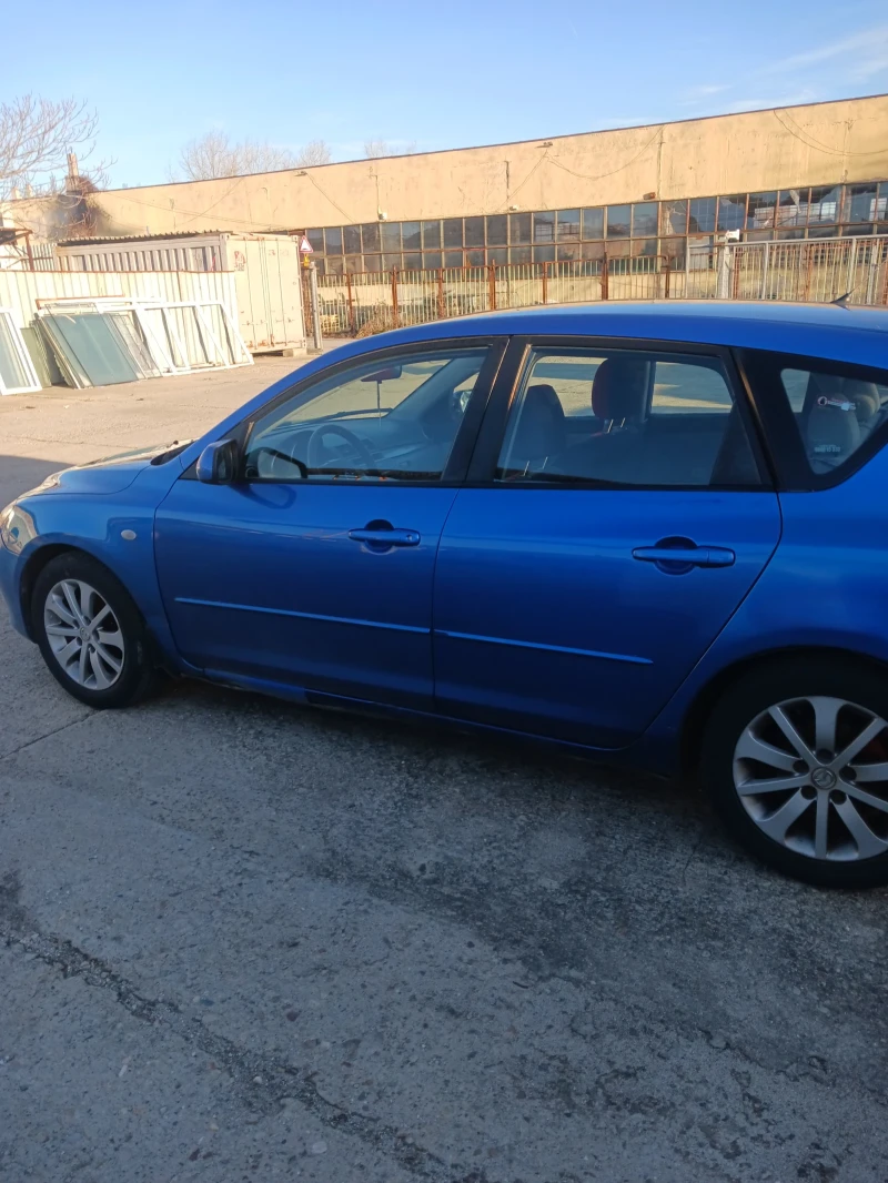 Mazda 3, снимка 4 - Автомобили и джипове - 48702137