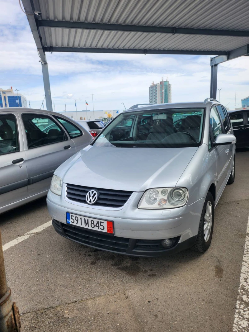 VW Touran, снимка 3 - Автомобили и джипове - 49188910