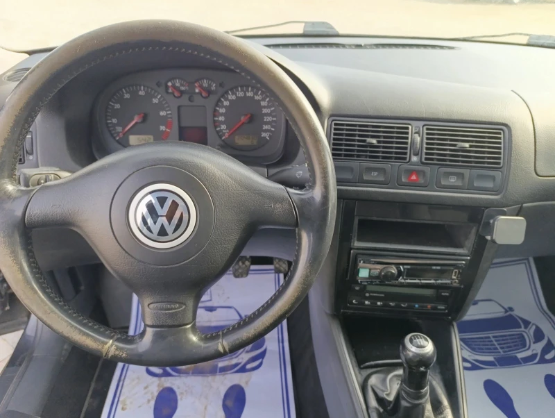 VW Golf 2.8 v6 4x4, снимка 8 - Автомобили и джипове - 49452247