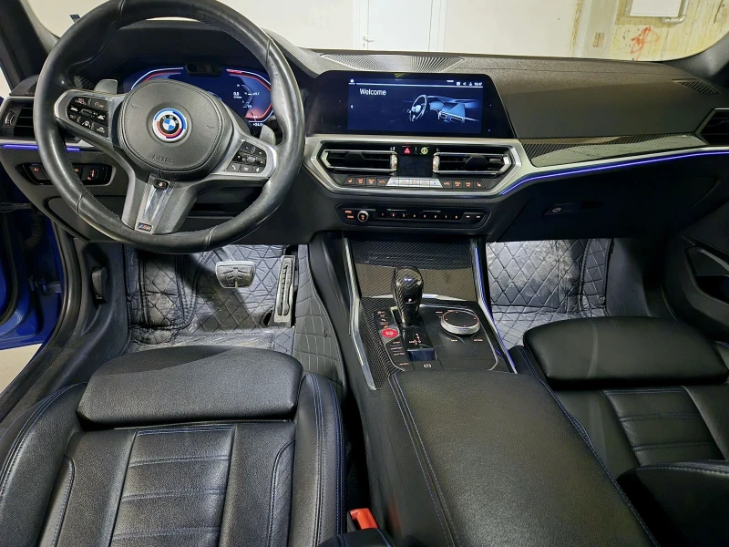 BMW 330 Всички екстри за модела, снимка 13 - Автомобили и джипове - 50212853