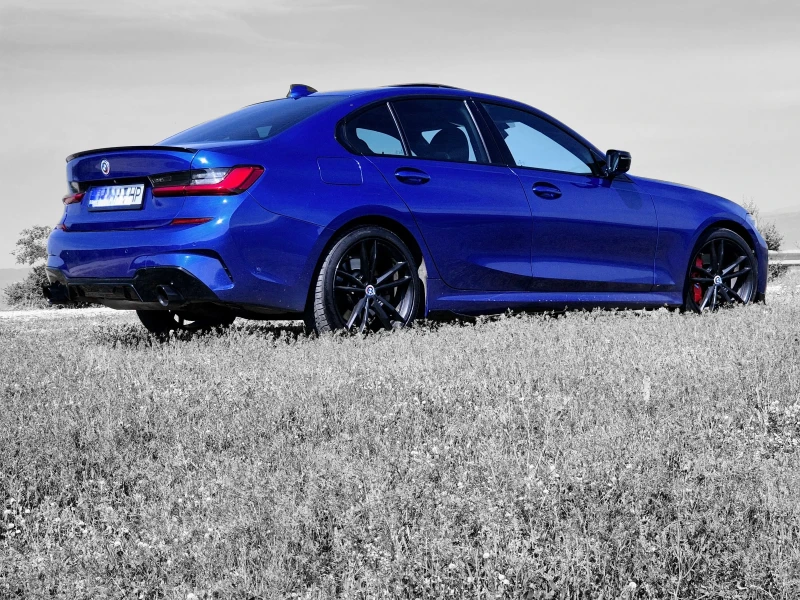 BMW 330 Всички екстри за модела, снимка 4 - Автомобили и джипове - 50212853