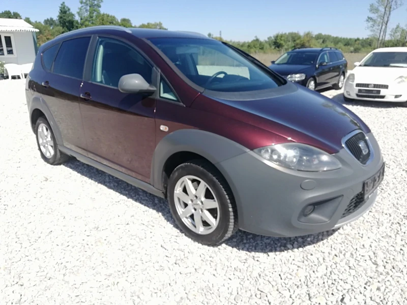 Seat Altea 2.0I 4X4 AVTOMAT KLI NAVI 211KS, снимка 8 - Автомобили и джипове - 51363143