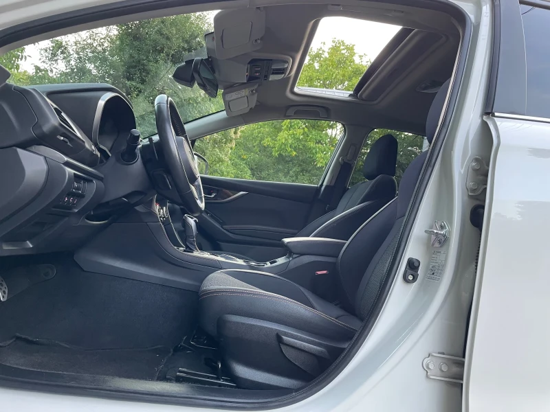 Subaru XV Hybrid LED, снимка 9 - Автомобили и джипове - 52510644