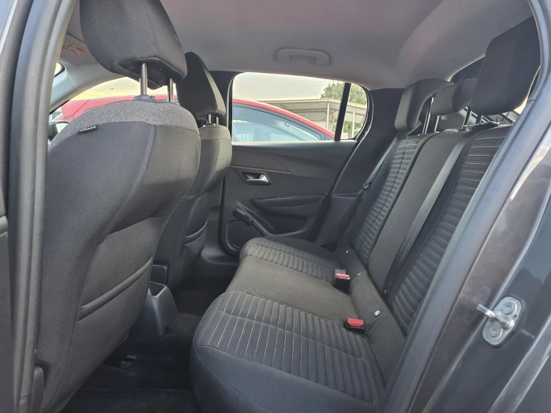 Peugeot 208 1.5HDI ALLURE LED, снимка 10 - Автомобили и джипове - 52069101