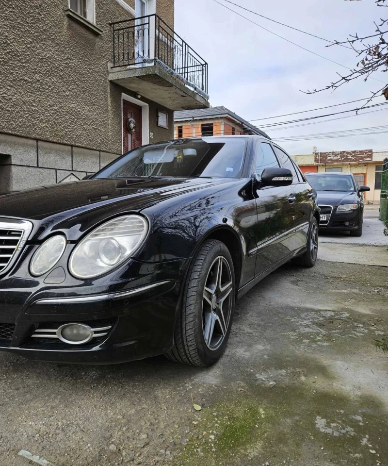 Mercedes-Benz E 320 W211