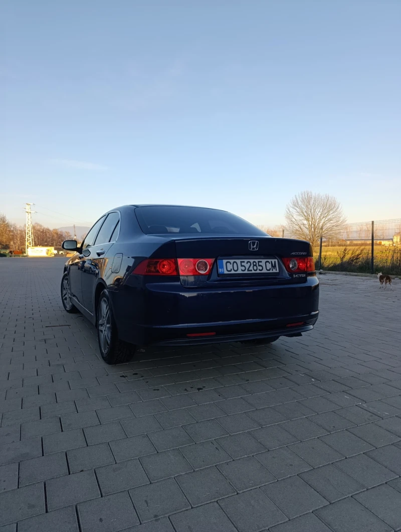 Honda Accord, снимка 5 - Автомобили и джипове - 52797644