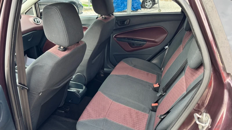 Ford Fiesta Нов внос Италия Автомат, снимка 6 - Автомобили и джипове - 53123437