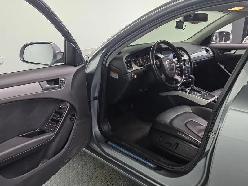 Audi A4 2.0 TFSI Quattro, снимка 10 - Автомобили и джипове - 54872840