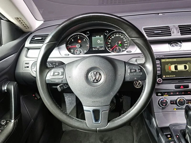 VW CC 2.0 Automatic, снимка 13 - Автомобили и джипове - 55723889