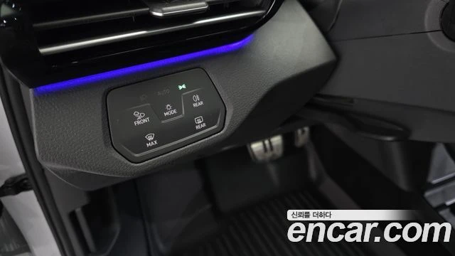 VW ID.4, снимка 14 - Автомобили и джипове - 56281963