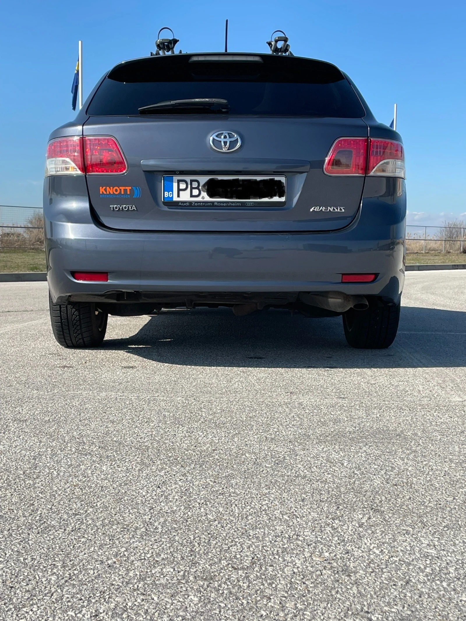 Toyota Avensis 2.2D-4D DCAT - изображение 5