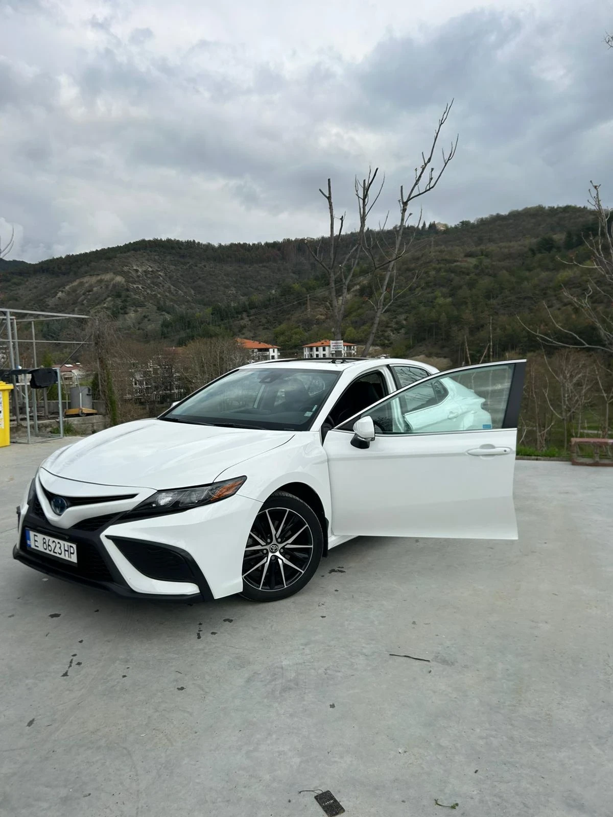 Toyota Camry  - изображение 2