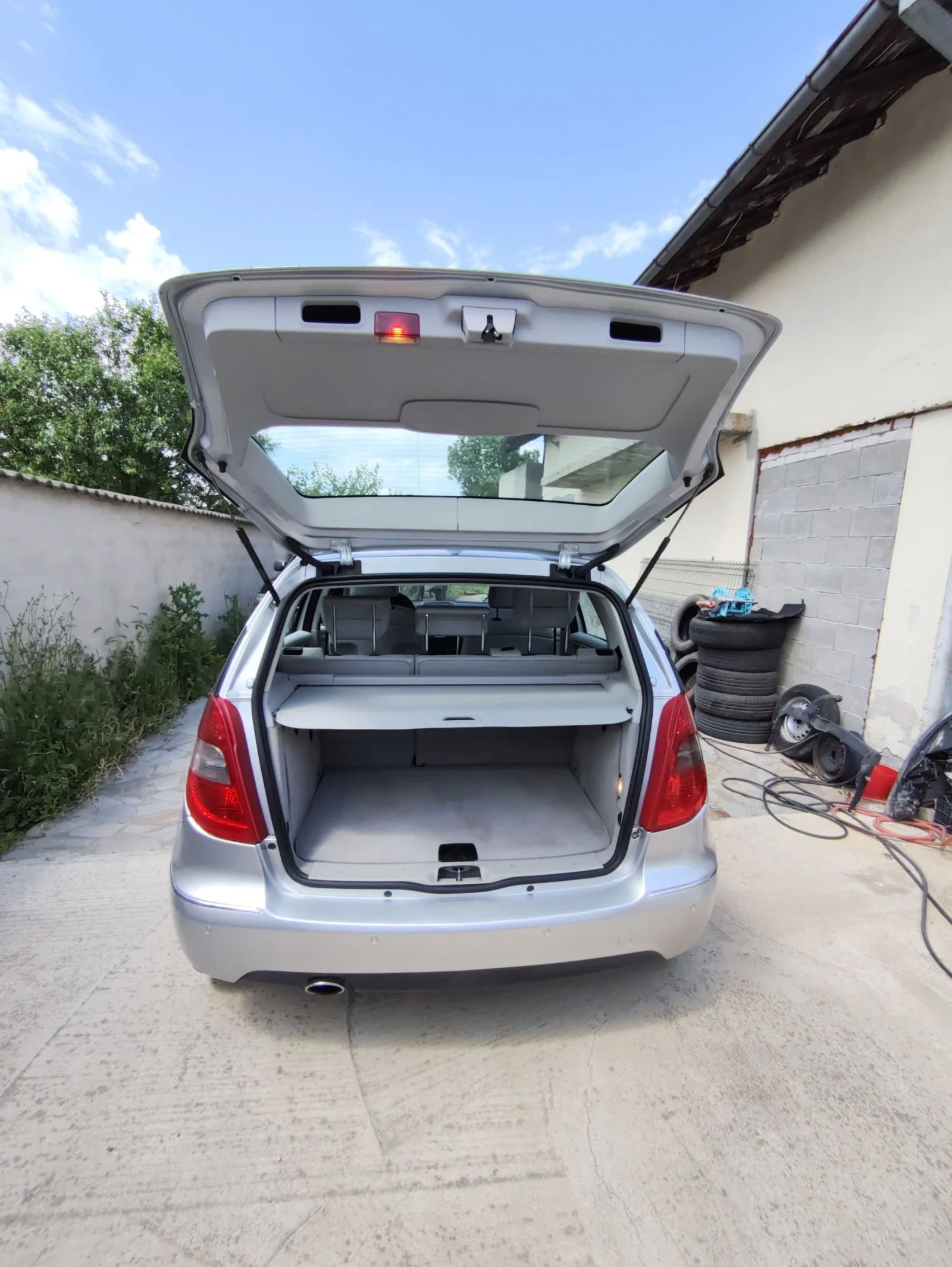 Mercedes-Benz A 200  - изображение 7