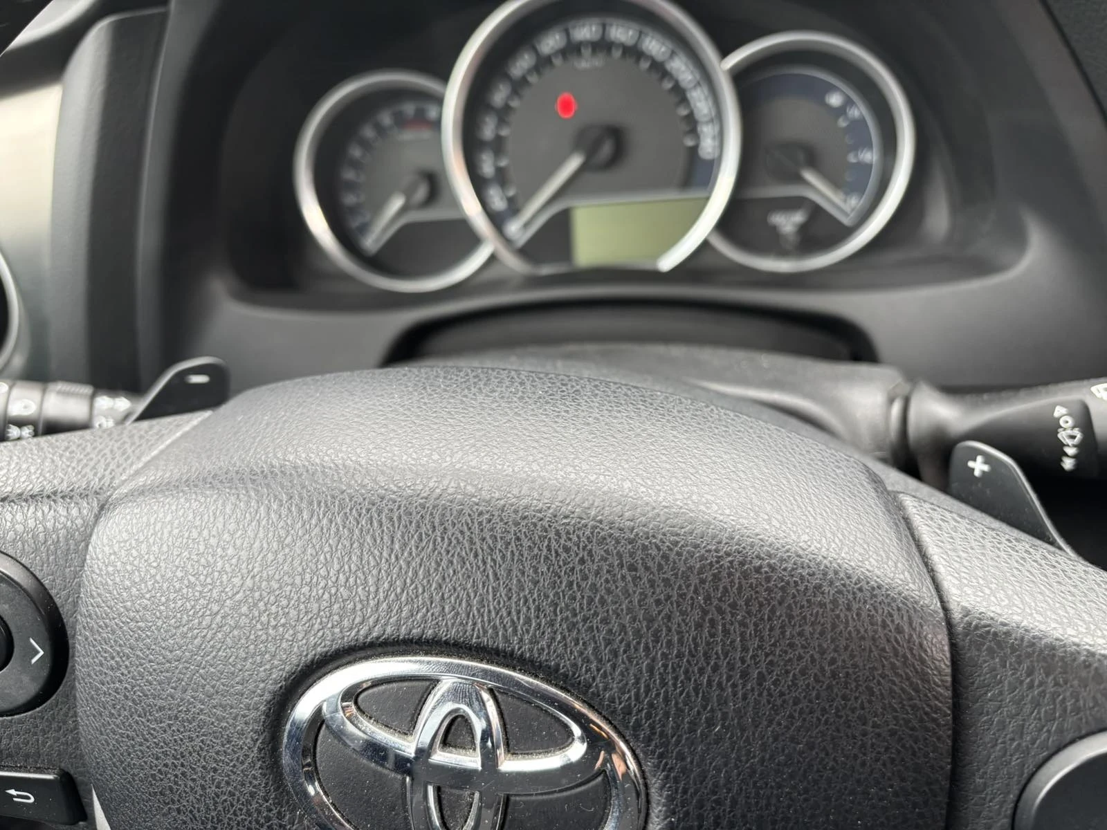 Toyota Auris 1.6i Touring Sports - изображение 8