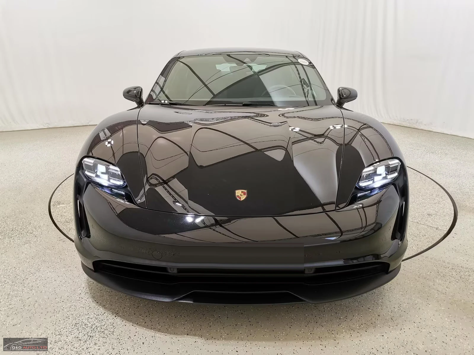 Porsche Taycan 408HP/NAVI/SOUND/PANO/CAM/AMBI/KLESS/681v - изображение 2