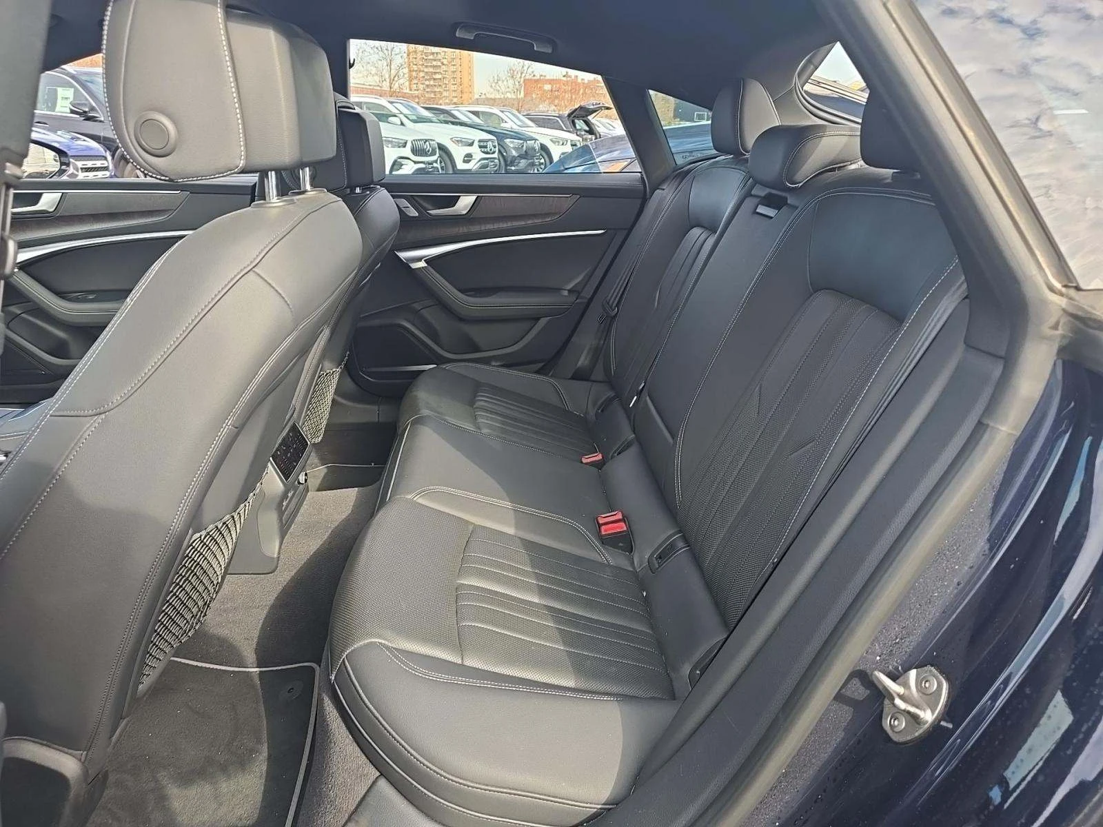 Audi A7 Prestige - изображение 10